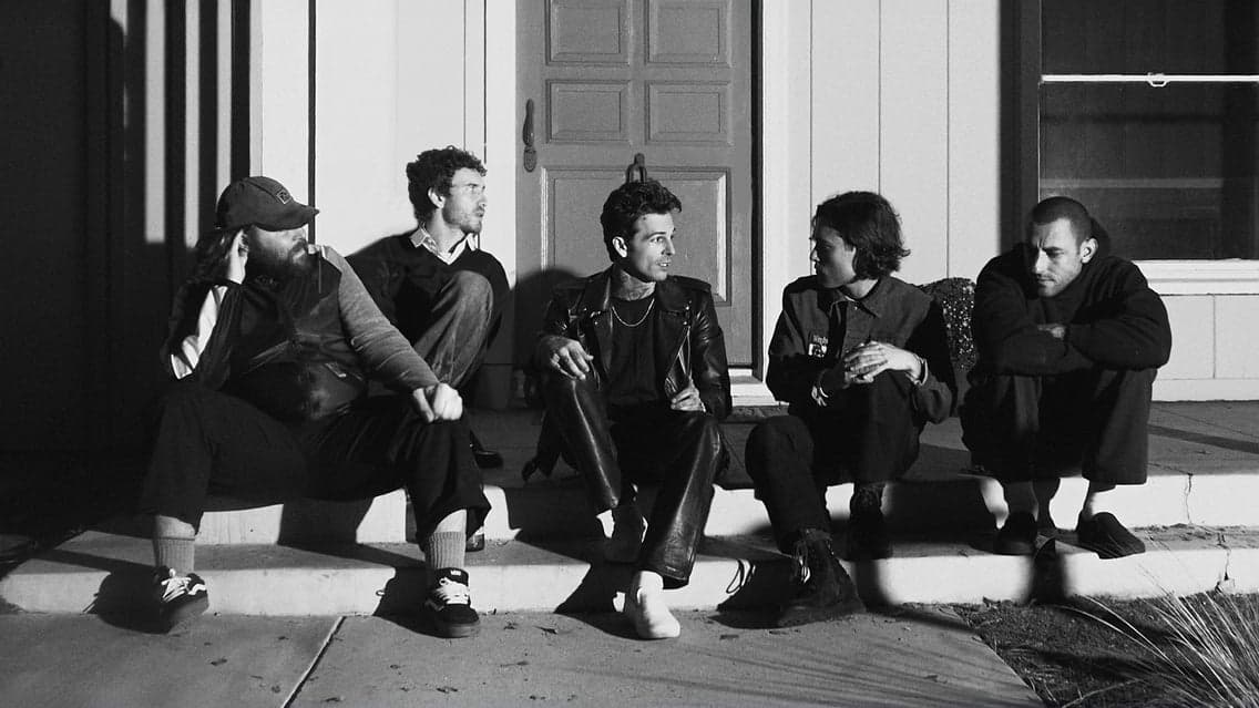 The Neighbourhood